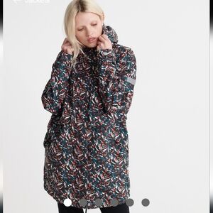 Superdry coat size women's 4